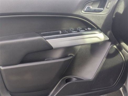 Used 2018 Chevrolet Colorado LT w/ Redline Special Edition image 13