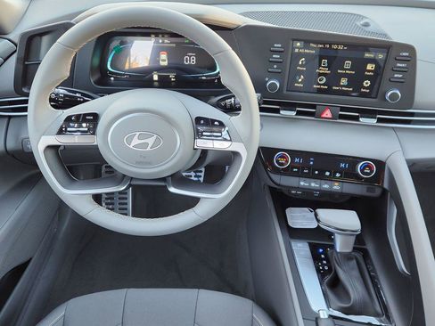 New 2026 Hyundai Elantra Sport image 25