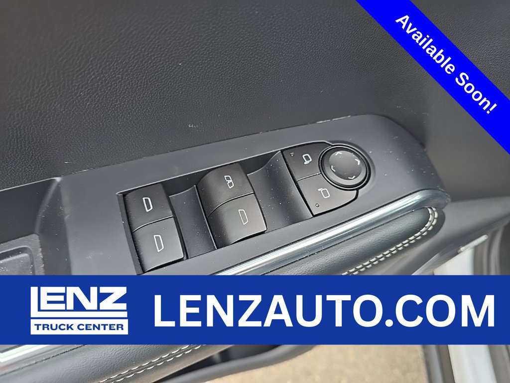 Used 2026 GMC Acadia Elevation w/ Elevation Premium Package AWD/4WD image 10