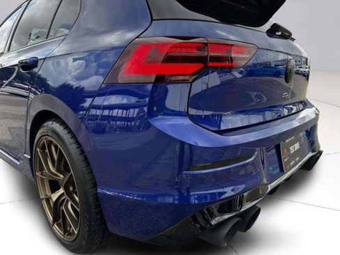 Used 2022 Volkswagen Golf R AWD/4WD image 17