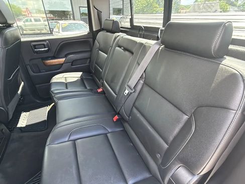 Used 2018 Chevrolet Silverado 1500 LTZ AWD/4WD image 20