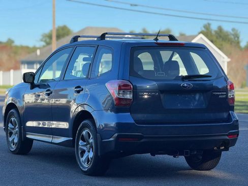 Used 2014 Subaru Forester 2.5i AWD/4WD image 8