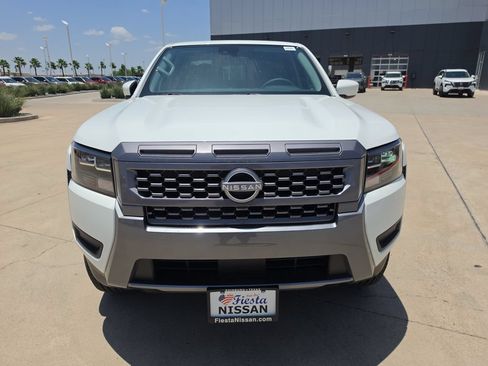 New 2026 Nissan Frontier SV w/ SV Convenience Package RWD image 9
