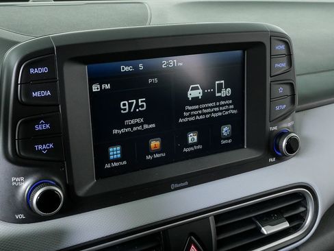 Used 2019 Hyundai Kona SE w/ Cargo Package image 13