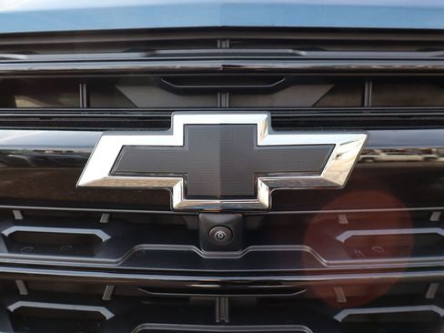 New 2026 Chevrolet Traverse LT w/ Midnight/Sport Edition image 6