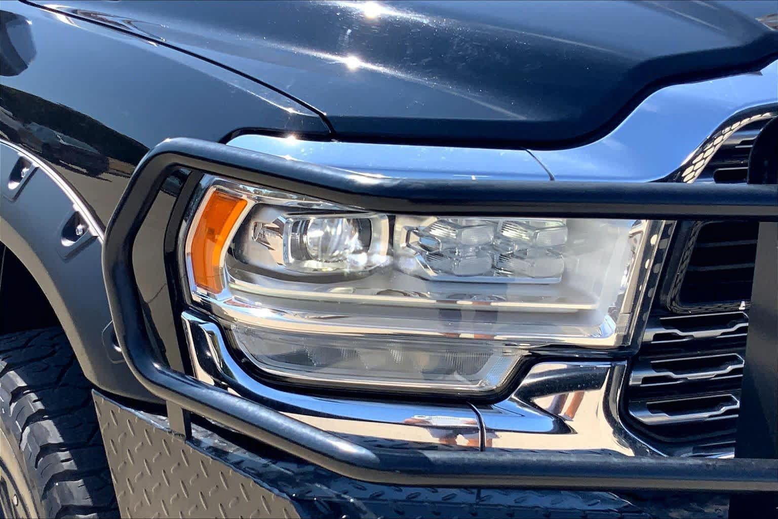 Used 2019 RAM 2500 Limited AWD/4WD image 27