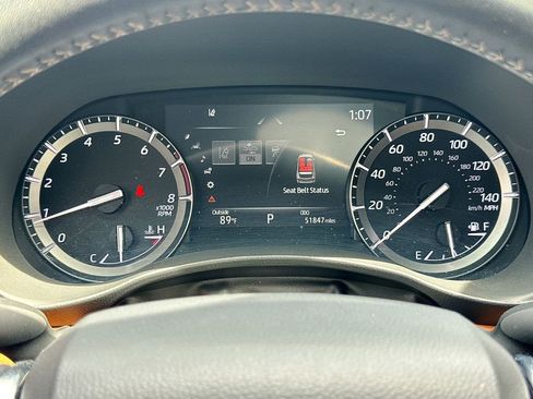 Used 2021 Toyota Highlander Platinum image 3