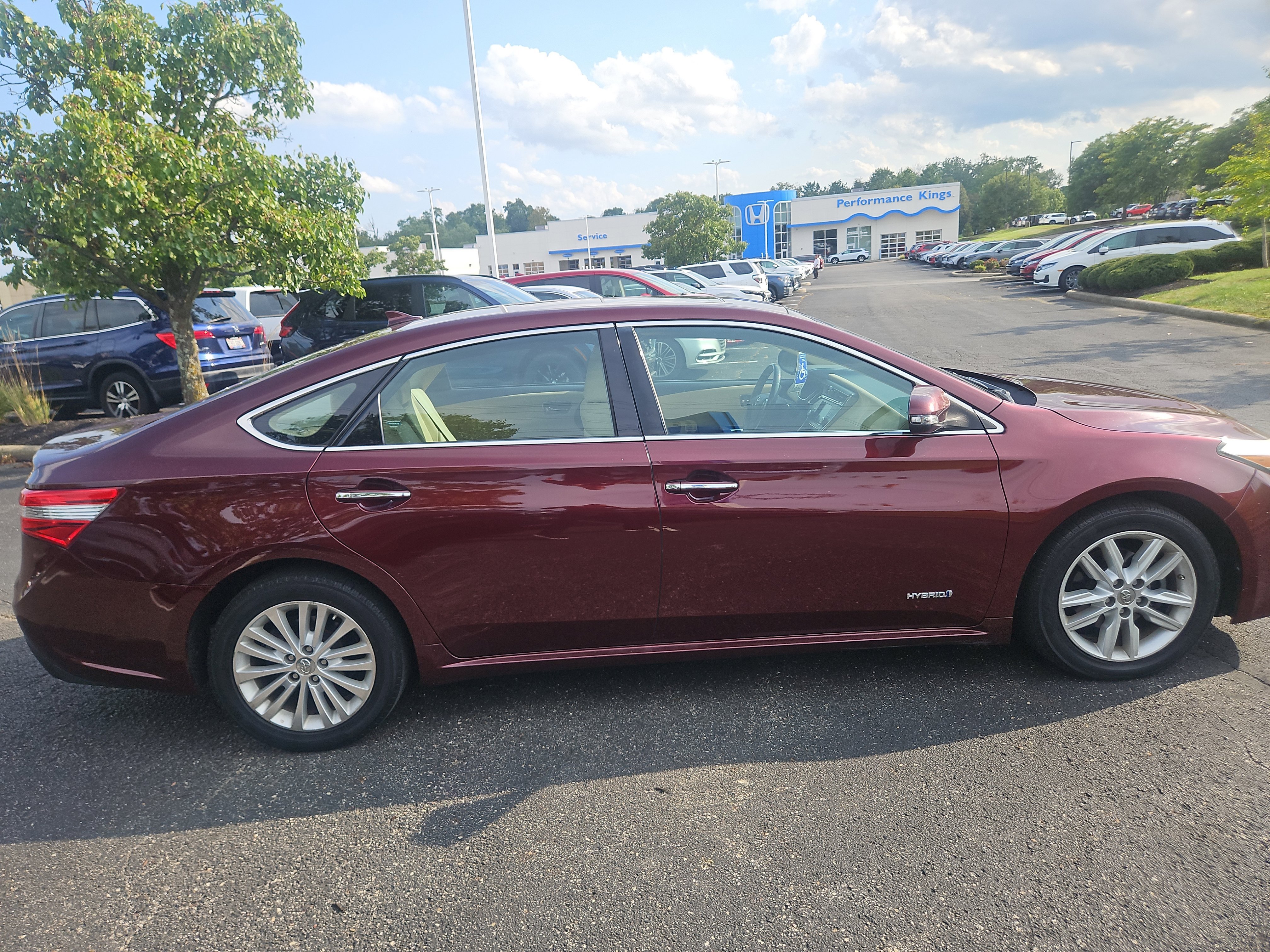 Used 2014 Toyota Avalon Limited FWD image 20