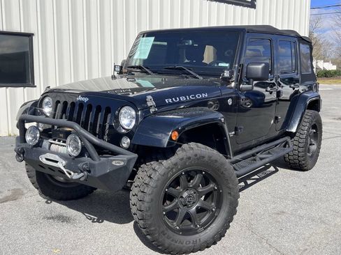 Used 2014 Jeep Wrangler Unlimited Rubicon w/ Connectivity Group image 1