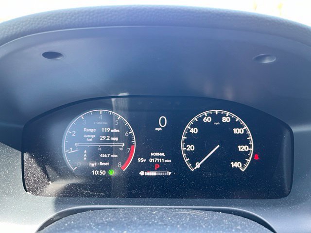 Used 2025 Honda HR-V Sport image 12
