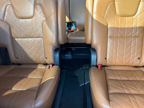 Used 2024 Kia Telluride SX Prestige X-Line image 21