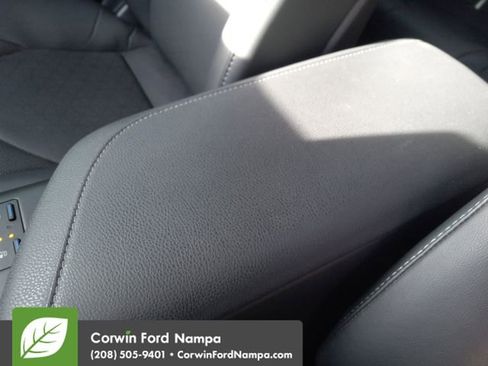 Used 2023 Toyota Camry XSE image 19