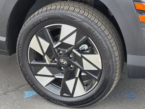New 2025 Hyundai Kona SEL image 5