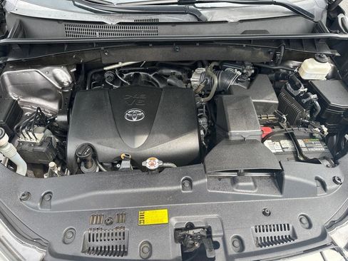Used 2019 Toyota Highlander Limited image 39
