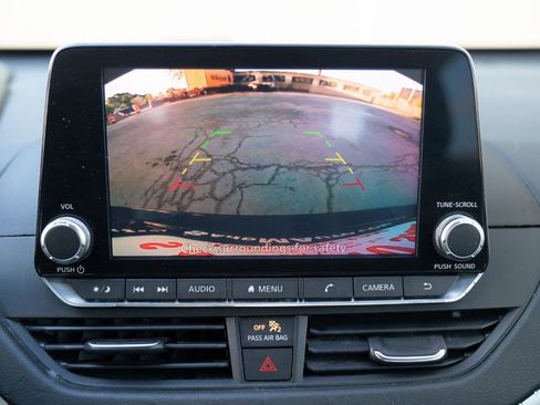 Used 2019 Nissan Altima 2.5 S FWD image 37