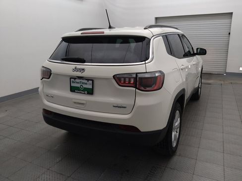 Used 2020 Jeep Compass Latitude w/ Popular Equipment Group AWD/4WD image 7