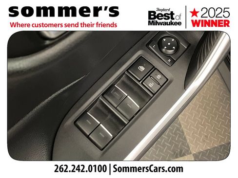 Used 2024 Toyota RAV4 SE w/ Convenience Package AWD/4WD image 11