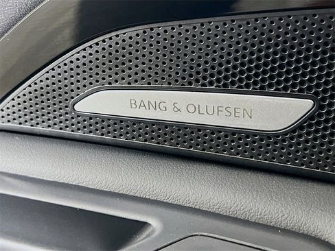 New 2025 Audi Q5 Prestige image 19