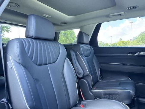 Used 2023 Hyundai Palisade Limited FWD image 26