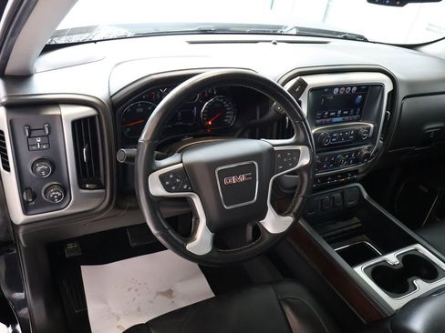 Used 2018 GMC Sierra 1500 SLT w/ SLT Premium Package AWD/4WD image 24