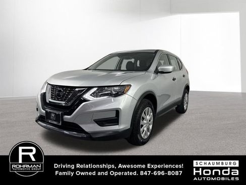 Used 2019 Nissan Rogue S AWD/4WD image 2