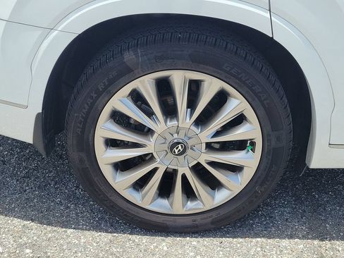 Used 2020 Hyundai Palisade Limited FWD image 5