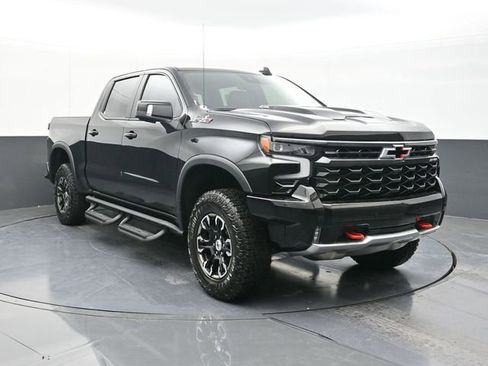 New 2026 Chevrolet Silverado 1500 ZR2 w/ LPO, Utility Wall Package image 20