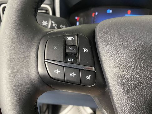 Used 2025 Ford Maverick XLT w/ XLT Luxury Package AWD/4WD image 13