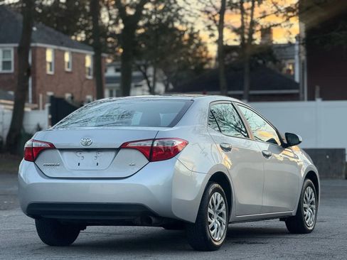 Used 2014 Toyota Corolla LE image 4