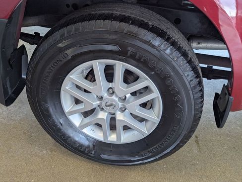 Used 2019 Nissan Frontier SV image 28