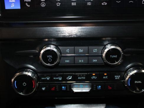 Used 2024 Ford F350 Lariat w/ Sport Appearance Package AWD/4WD image 57
