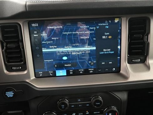 New 2025 Ford Bronco Outer Banks image 6