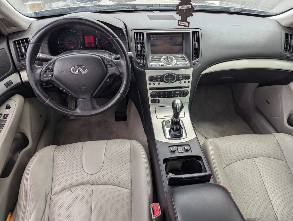Used 2009 INFINITI G37 x Sedan w/ Premium Pkg AWD/4WD image 28