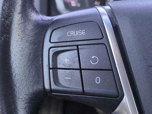 Used 2017 Volvo S60 T5 Inscription image 25