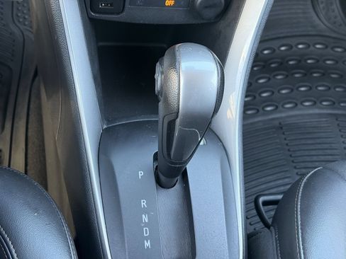 Certified 2022 Chevrolet Trax LT w/ Sport Edition FWD image 31
