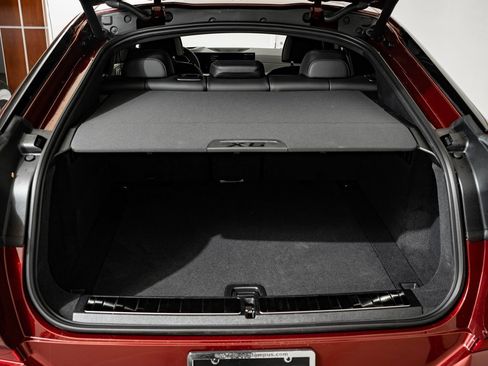 New 2026 BMW X6 xDrive40i w/ Climate Comfort Package image 22