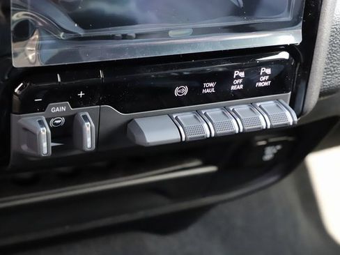 New 2025 RAM 2500 Tradesman image 32