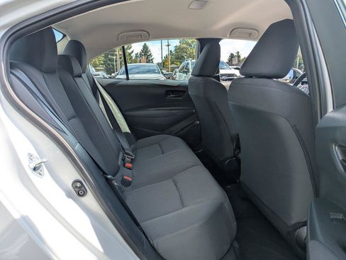 Used 2025 Toyota Corolla LE FWD image 29