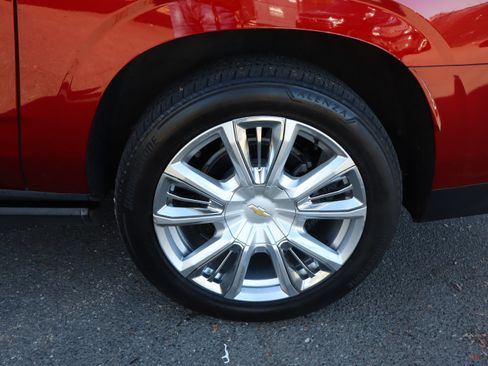 Used 2021 Chevrolet Suburban High Country image 44