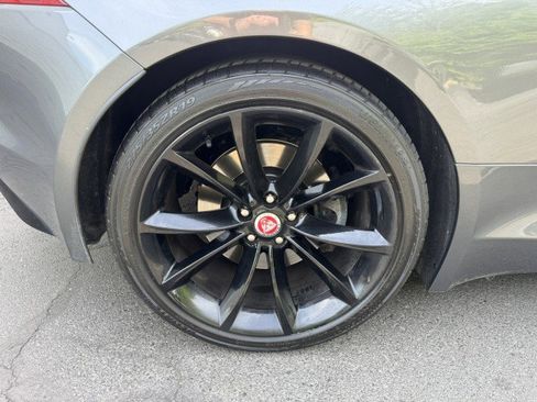 Used 2017 Jaguar F-TYPE S RWD image 39
