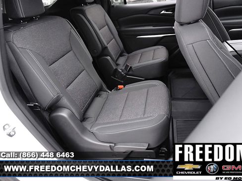 New 2026 Chevrolet Traverse LT w/ LPO, Floor Liner Package image 17
