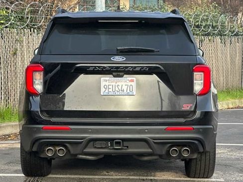Used 2023 Ford Explorer ST w/ Equipment Group 401A image 8