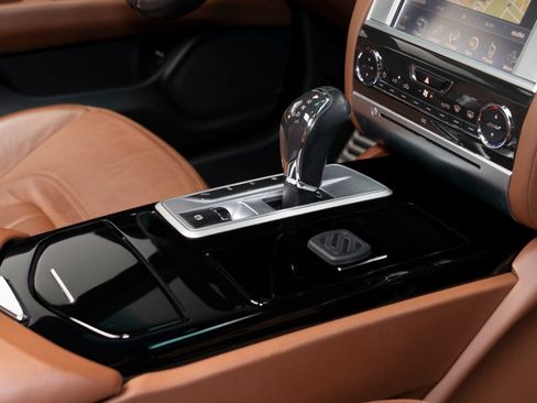 Used 2015 Maserati Quattroporte S Q4 AWD/4WD image 40