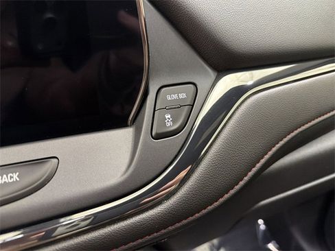 Certified 2023 Chevrolet Blazer RS w/ Driver Confidence II Package image 33