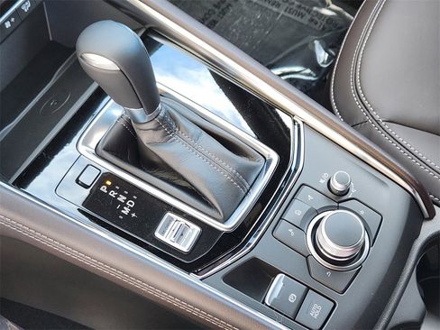 New 2025 MAZDA CX-5 Signature image 18