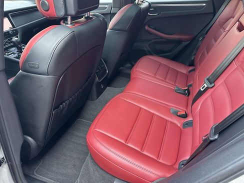 Used 2023 Porsche Macan GTS image 14