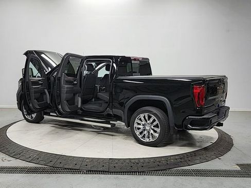 Used 2024 GMC Sierra 1500 Denali w/ Denali Reserve Package AWD/4WD image 13