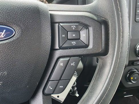 Used 2017 Ford F150 XLT AWD/4WD image 33