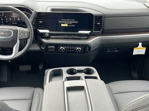 New 2026 GMC Sierra 2500 SLT w/ X31 Off-Road Package image 16