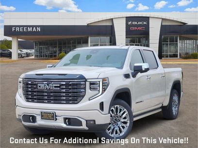 New 2026 GMC Sierra 1500 Denali Ultimate w/ LPO, Black Badging Package
